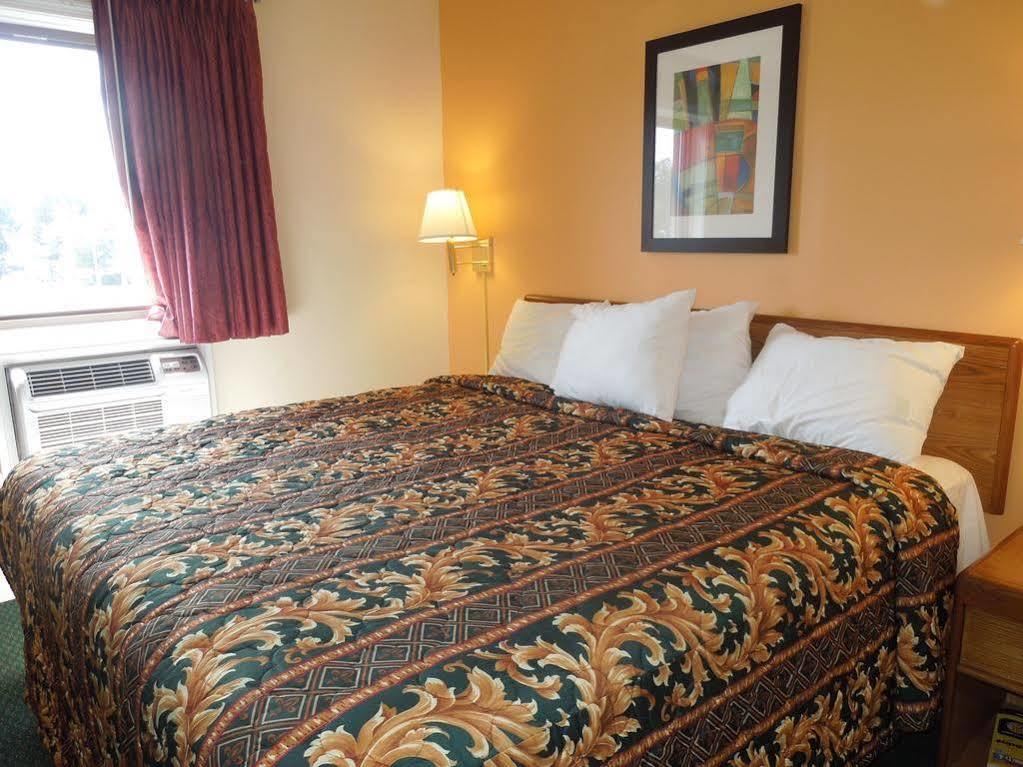 Knights Inn Bristol Levittown Εξωτερικό φωτογραφία
