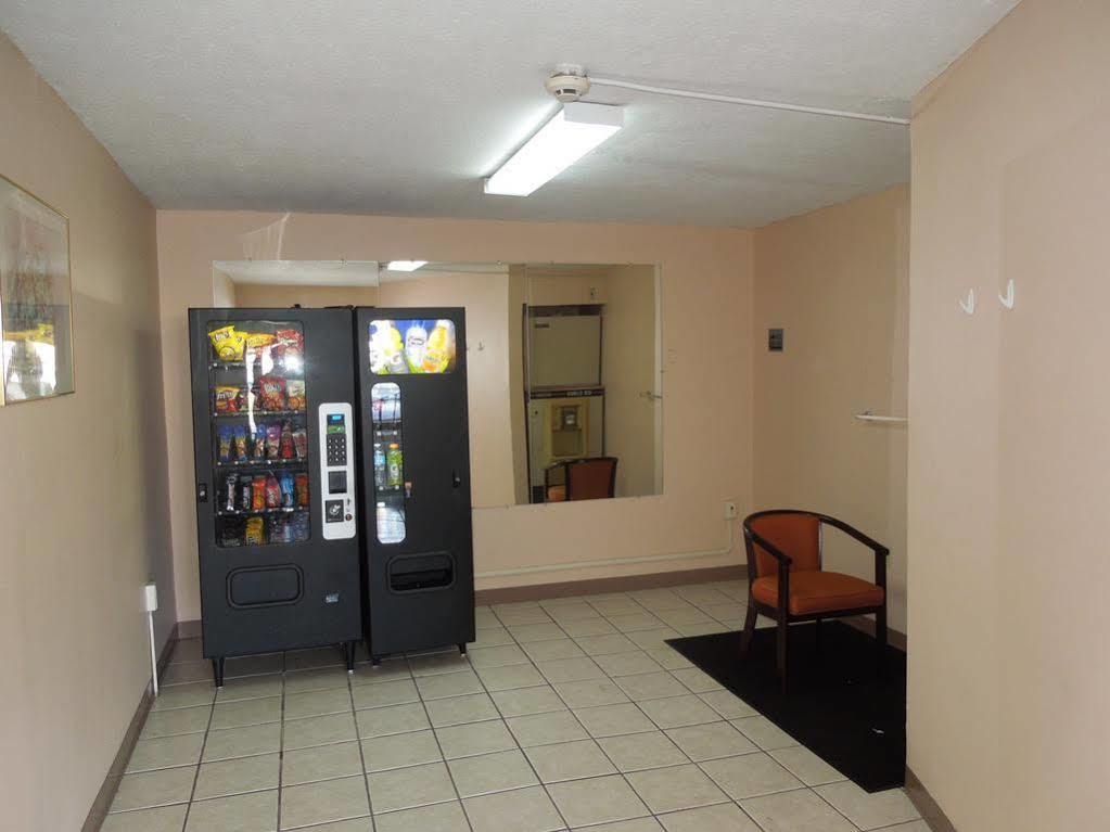 Knights Inn Bristol Levittown Εξωτερικό φωτογραφία