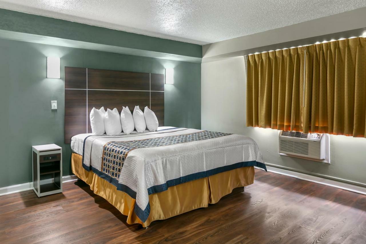 Knights Inn Bristol Levittown Εξωτερικό φωτογραφία