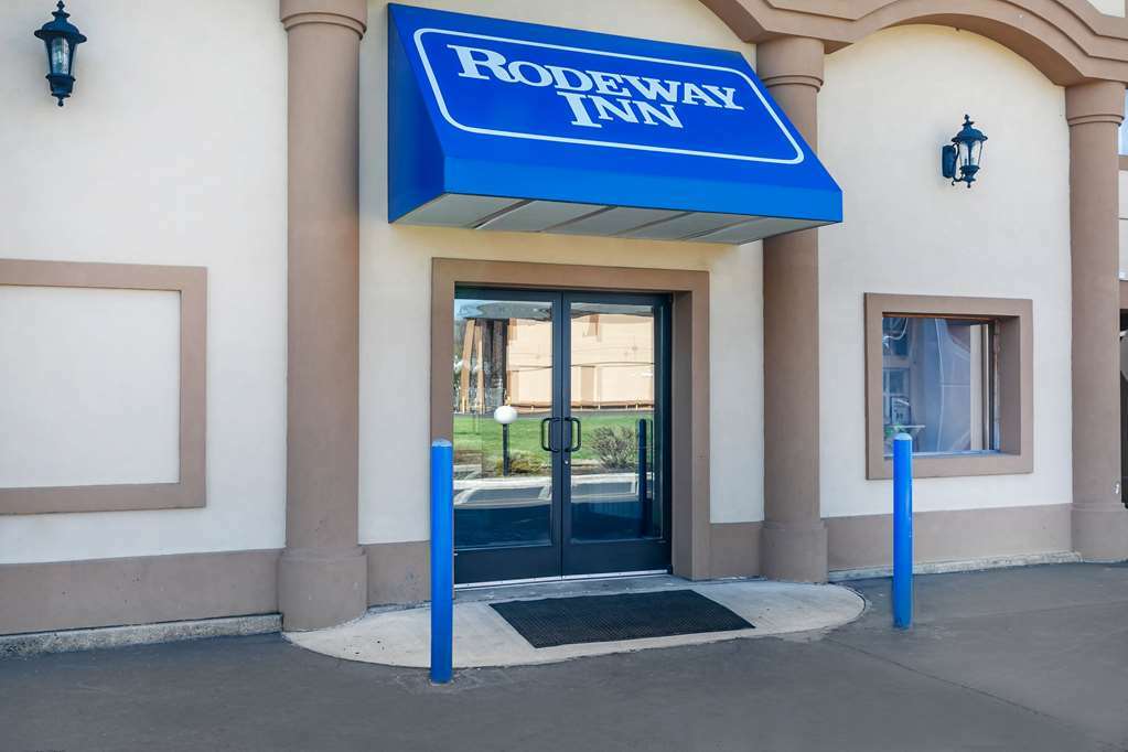 Knights Inn Bristol Levittown Εξωτερικό φωτογραφία